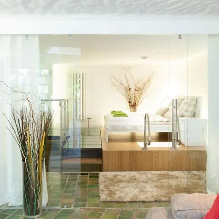 Zurek Modern Retreat بيت للعطل شتاده